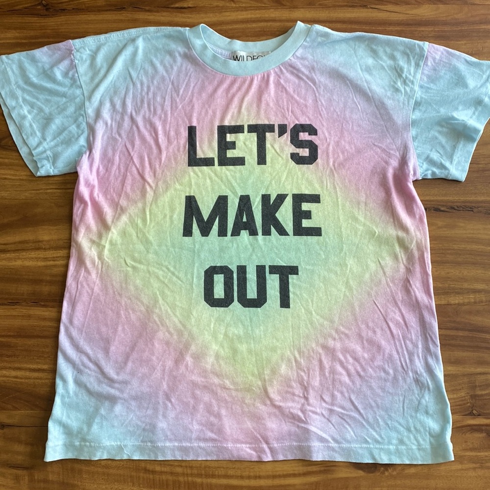 Wildfox Let’s Make Out Tee Small